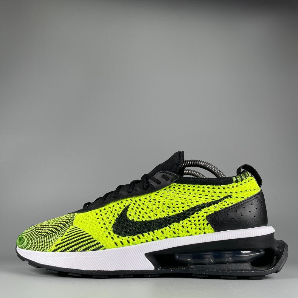 Nike Air Max Flyknit Racer Women’s 10 Volt Black White Running Sneakers Athletic